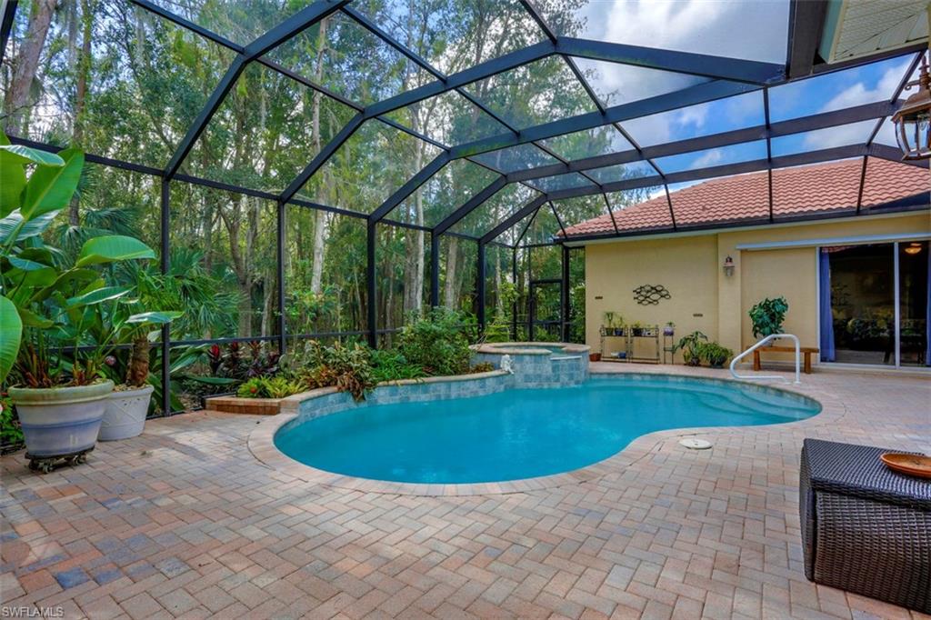 HUNTERS RIDGE - Residential