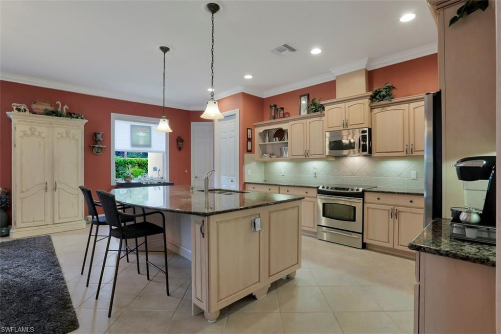 HUNTERS RIDGE - Residential