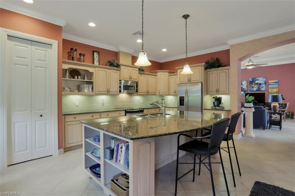 HUNTERS RIDGE - Residential