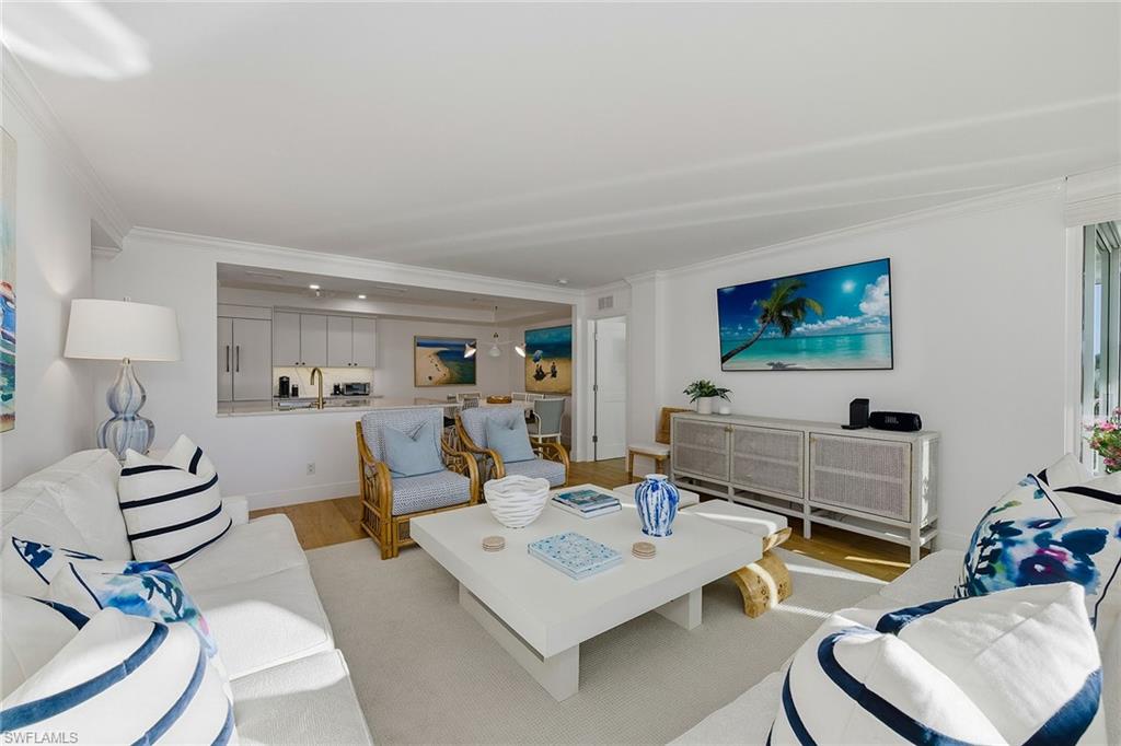 COLONY GARDENS - Residential