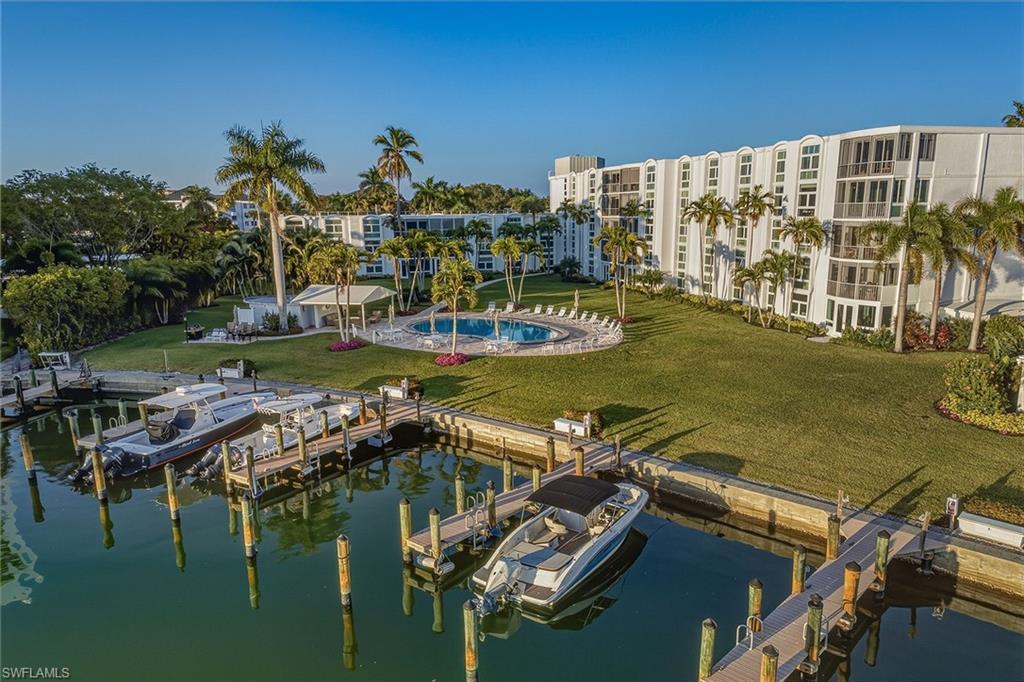 COLONY GARDENS - Residential