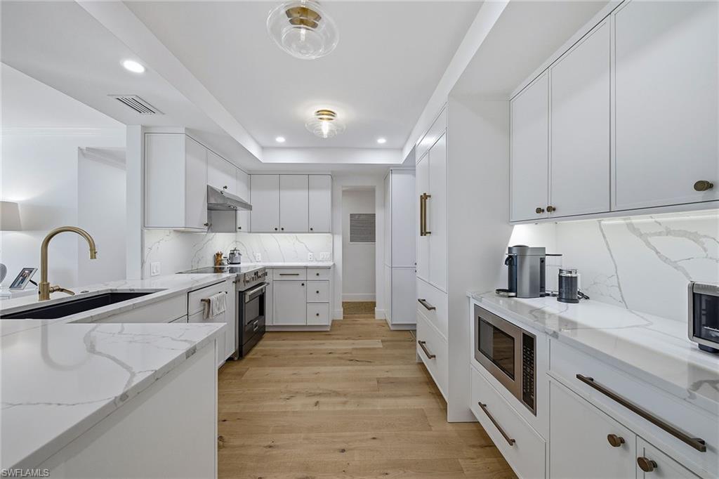 COLONY GARDENS - Residential