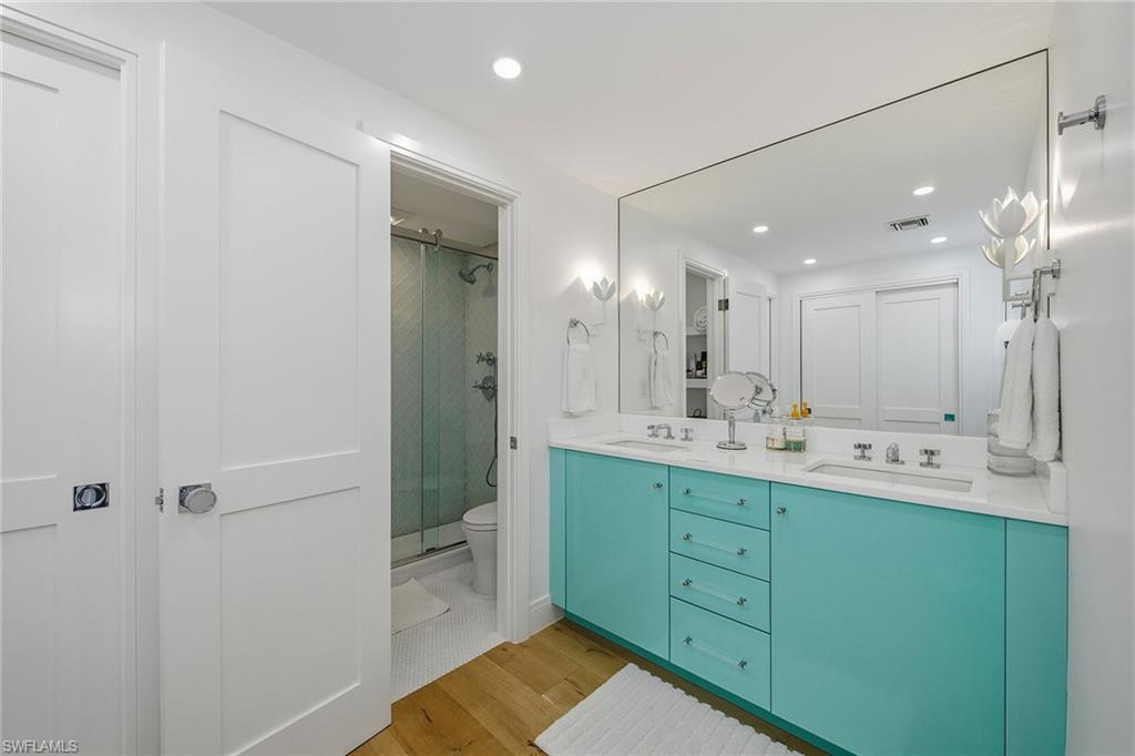 COLONY GARDENS - Residential