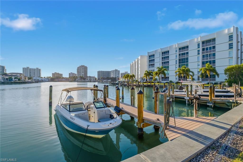 COLONY GARDENS - Residential