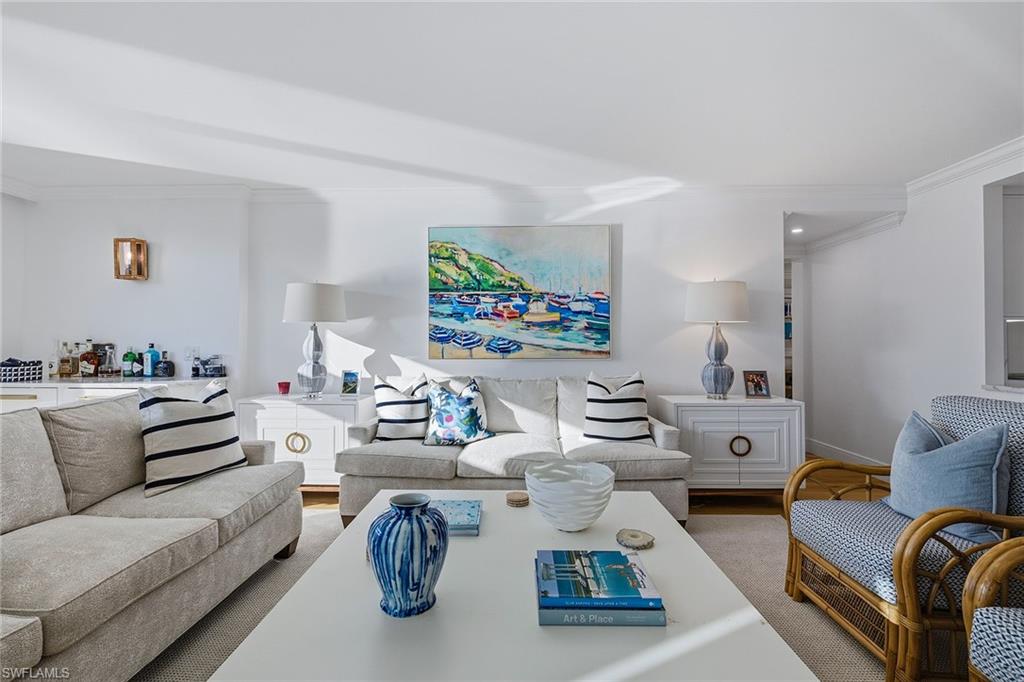 COLONY GARDENS - Residential