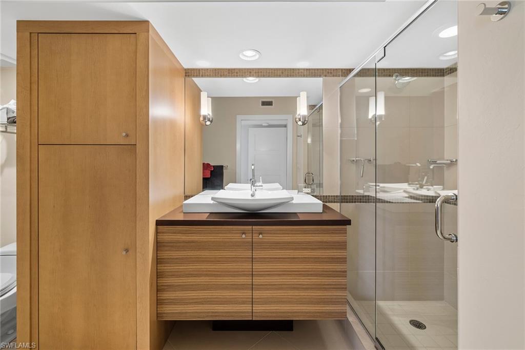 ESPLANADE CLUB - Residential