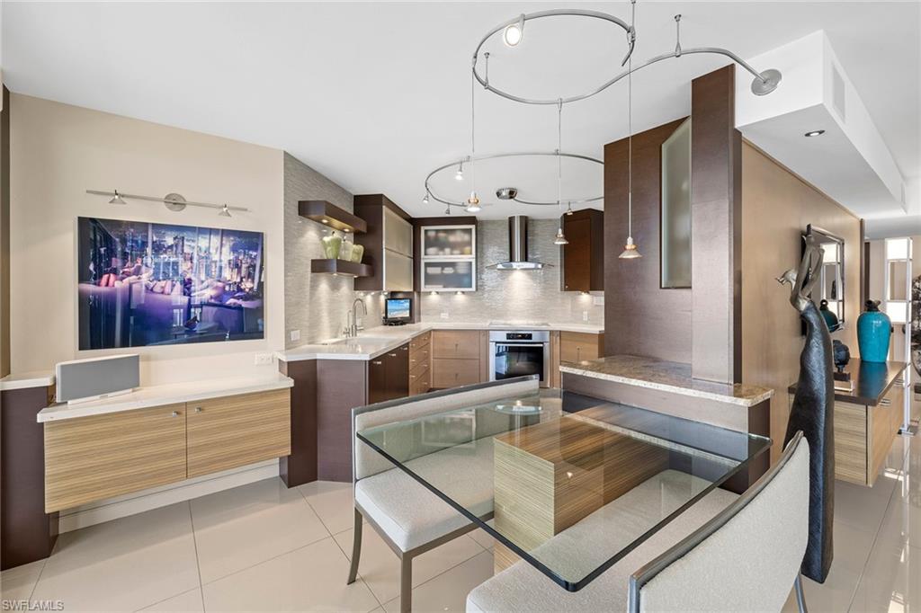 ESPLANADE CLUB - Residential