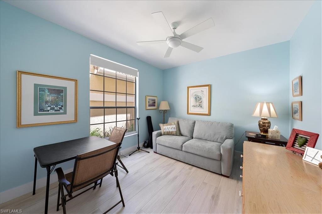 SILVER OAKS - Residential