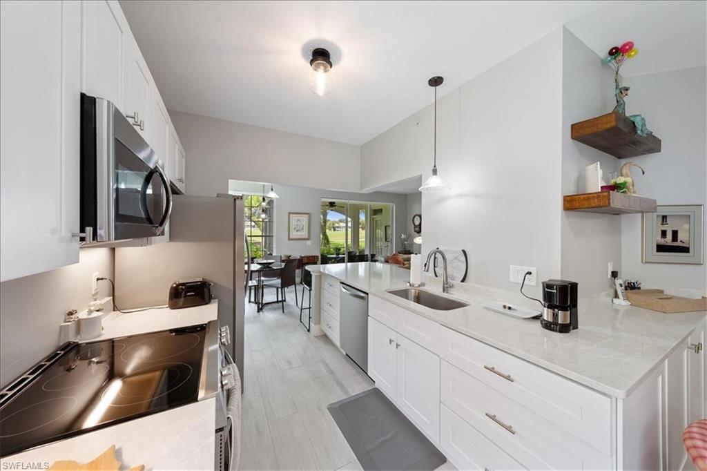 SILVER OAKS - Residential