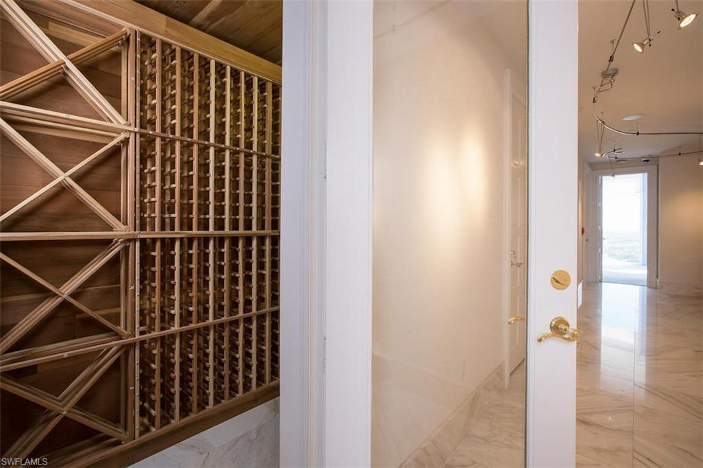 LE RIVAGE - Residential