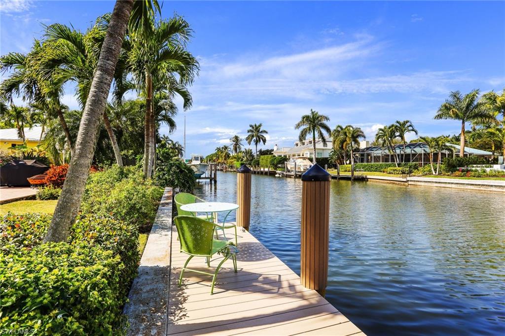 AQUALANE SHORES - Residential