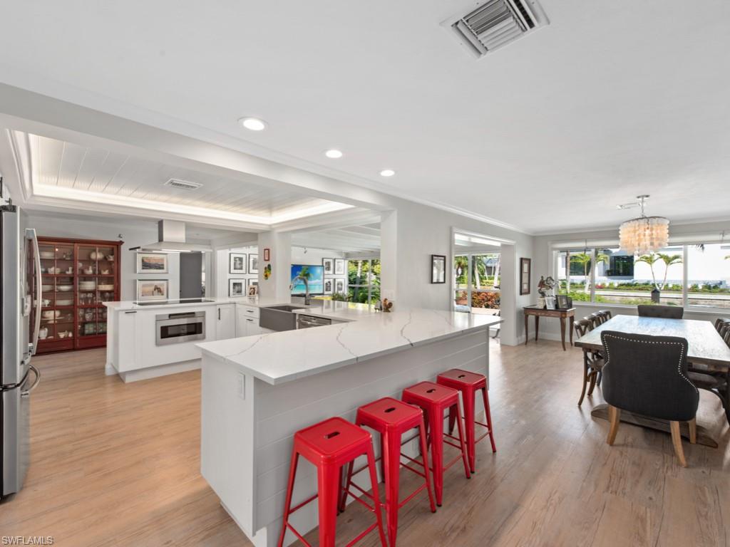 AQUALANE SHORES - Residential