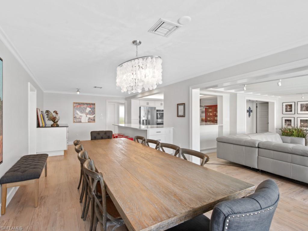 AQUALANE SHORES - Residential