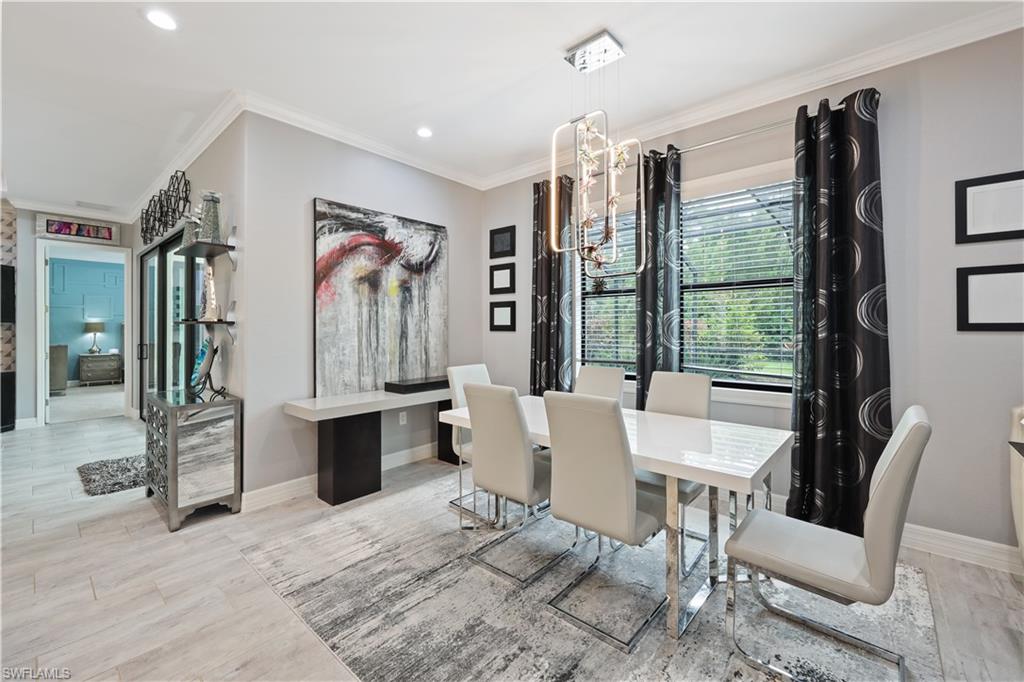 LAMORADA - Residential Lease