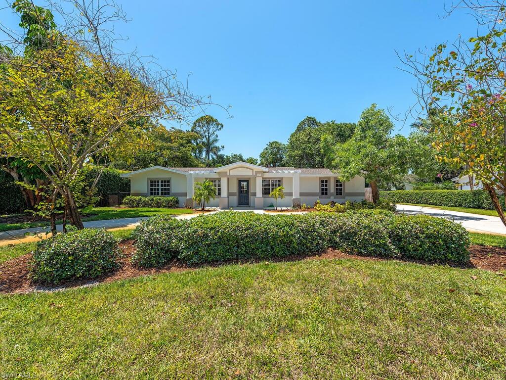 COQUINA SANDS - Residential Lease