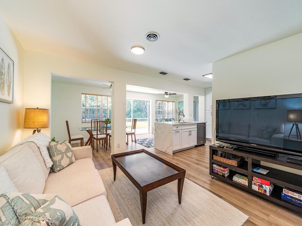 COQUINA SANDS - Residential Lease