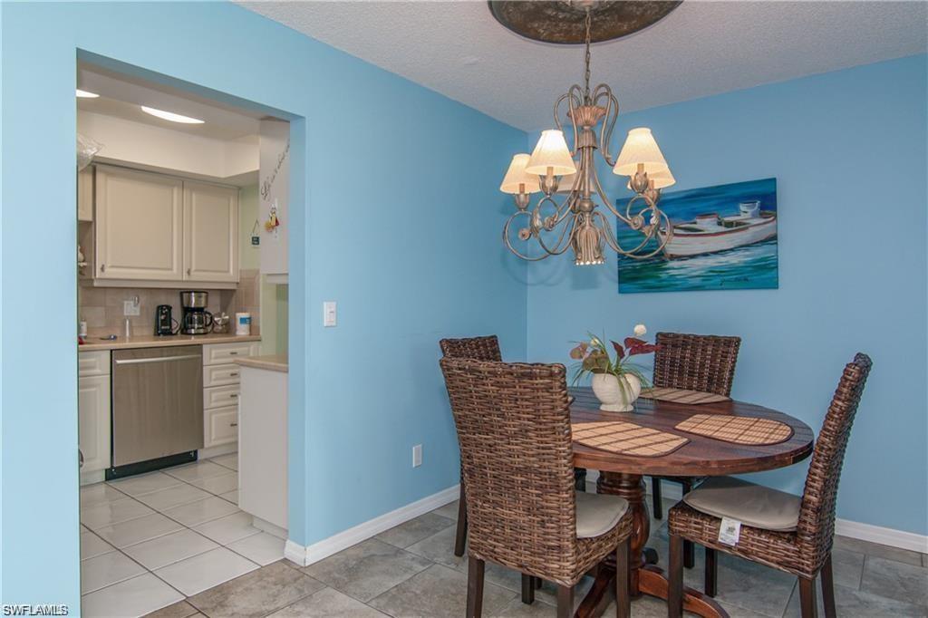 SORRENTO VILLAS - Residential Lease