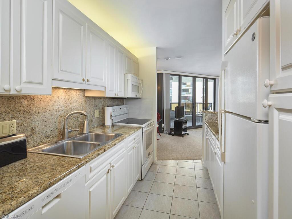 SANDCASTLE AT MARCO BEACH - Residential