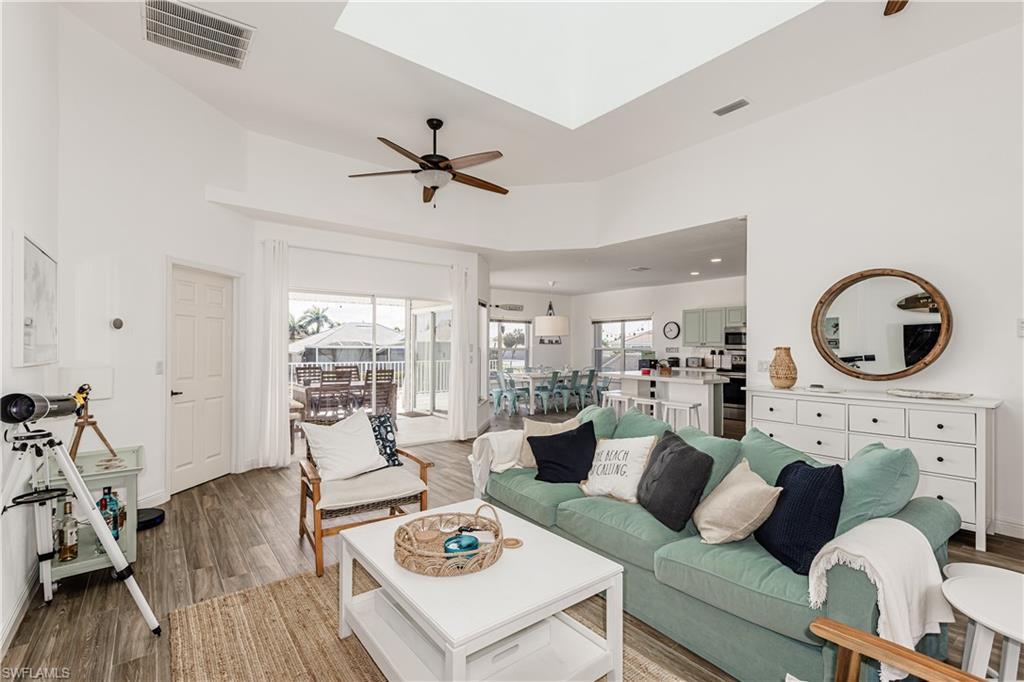 MARCO ISLAND - Residential