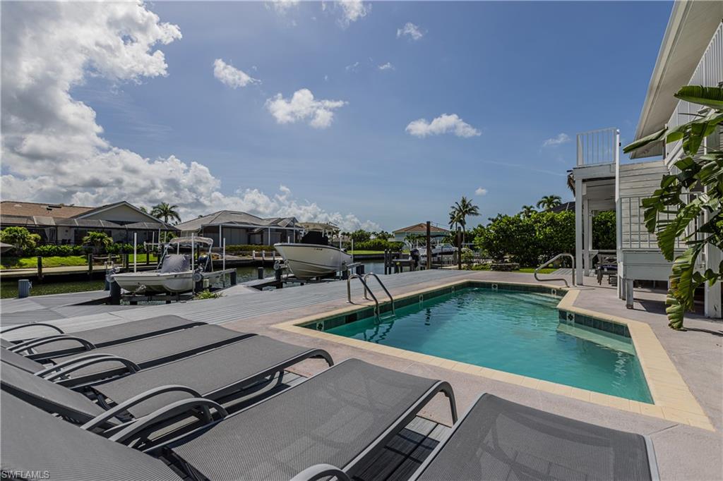 MARCO ISLAND - Residential