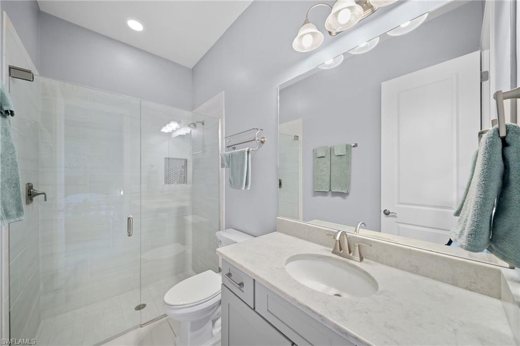 ESPLANADE - Residential