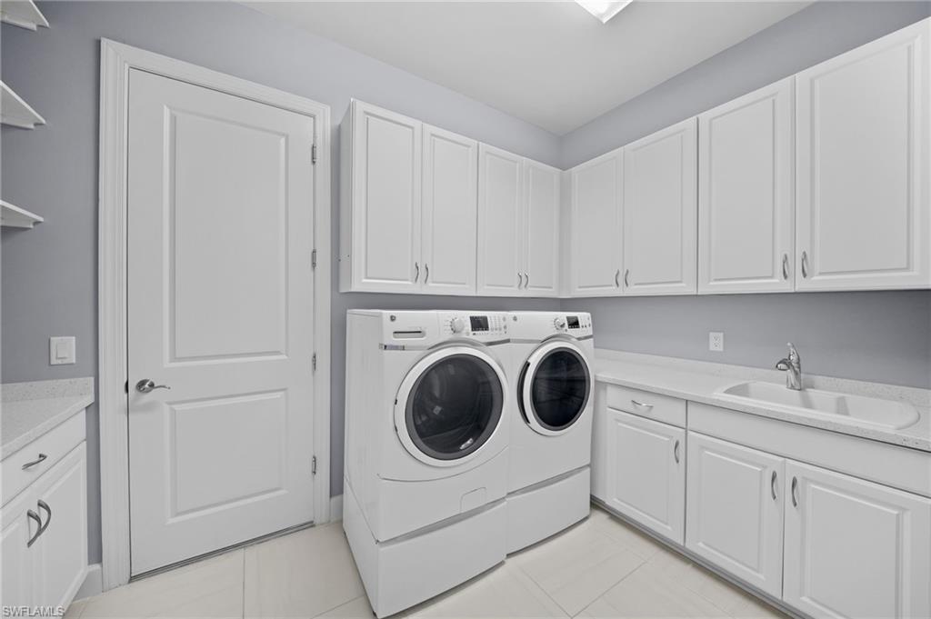 ESPLANADE - Residential