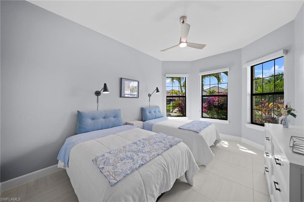 ESPLANADE - Residential