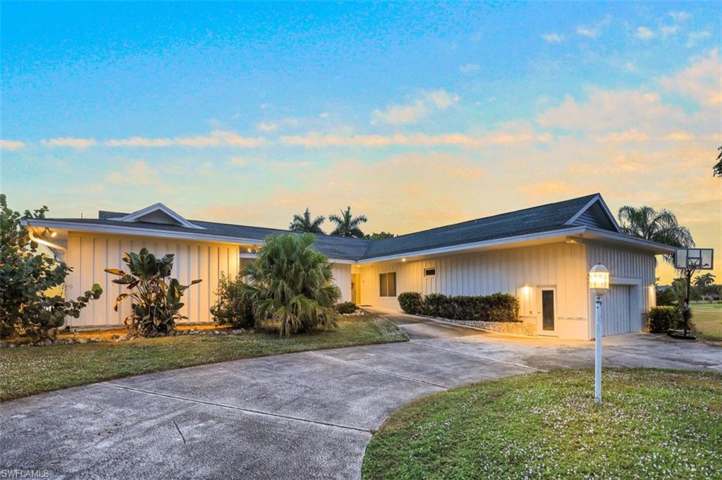 MARCO BEACH - Residential