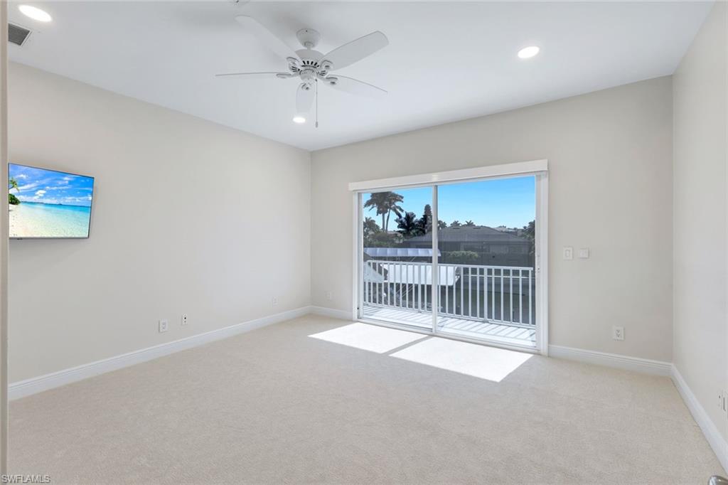 MARCO BEACH - Residential