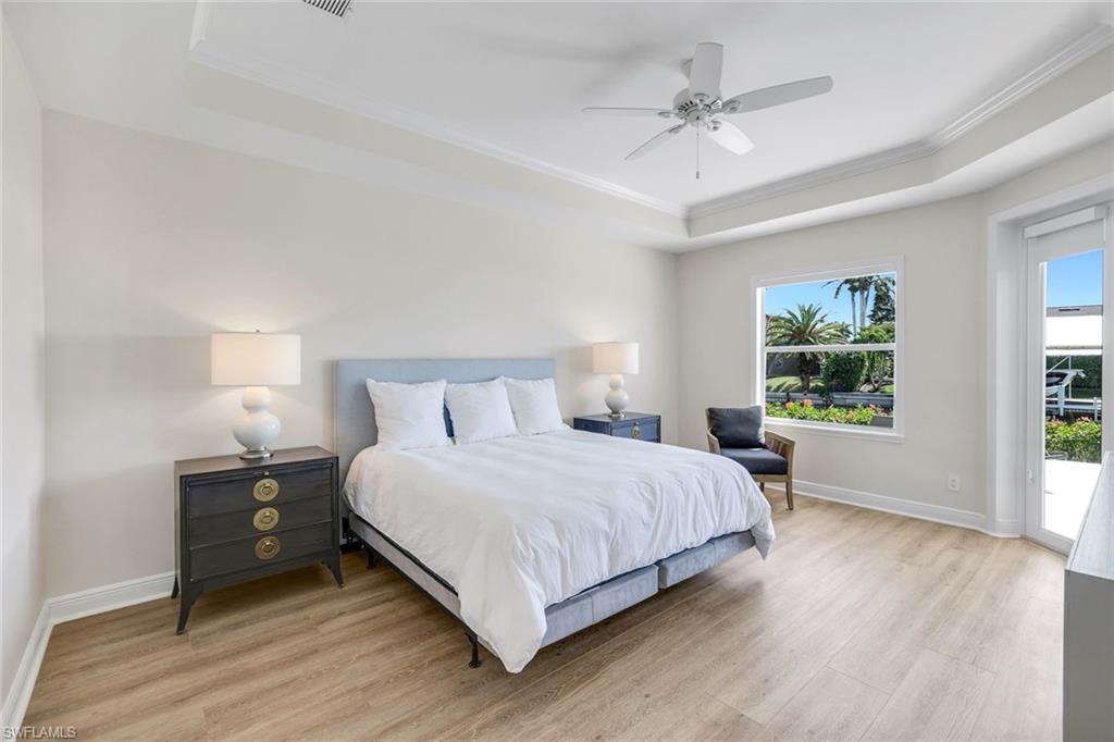 MARCO BEACH - Residential