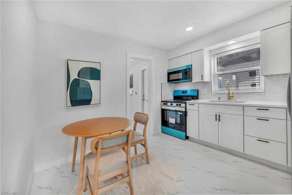 LOVEJOY PARK - Residential