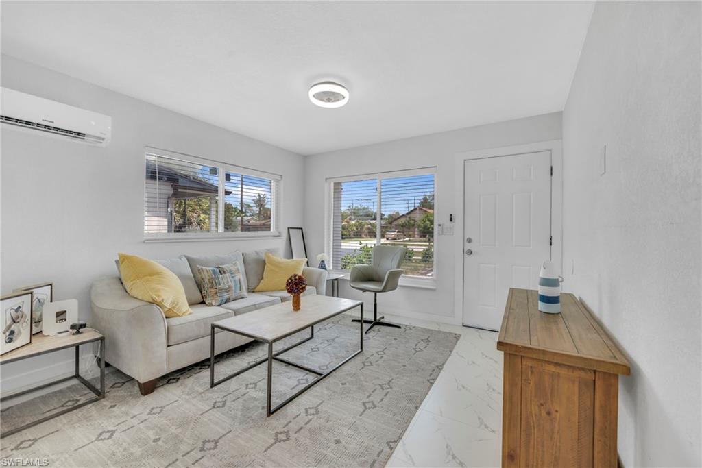 LOVEJOY PARK - Residential