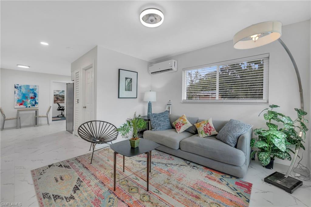 LOVEJOY PARK - Residential