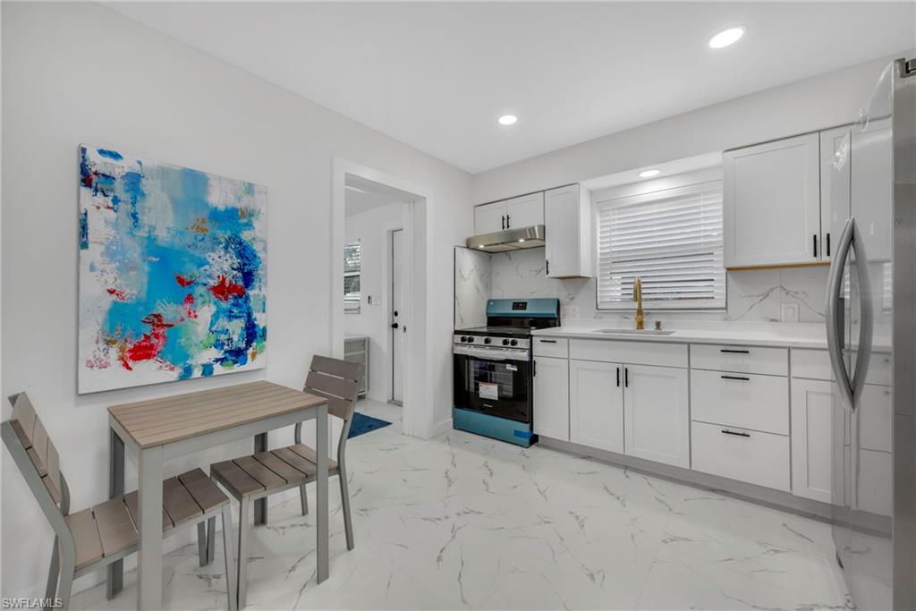 LOVEJOY PARK - Residential