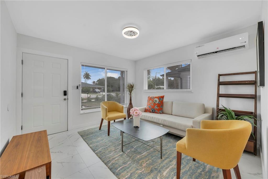 LOVEJOY PARK - Residential