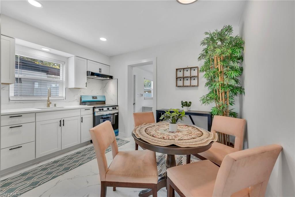 LOVEJOY PARK - Residential