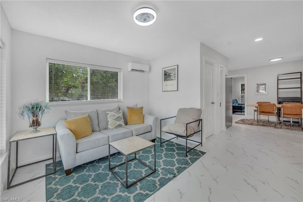 LOVEJOY PARK - Residential