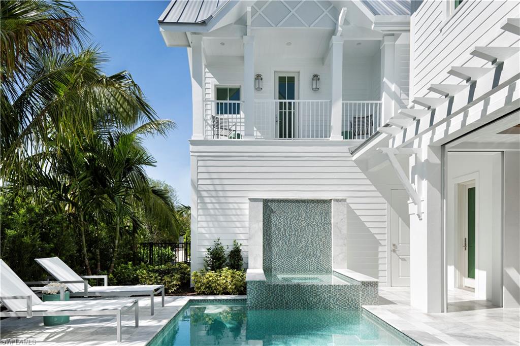 OLDE NAPLES - Residential