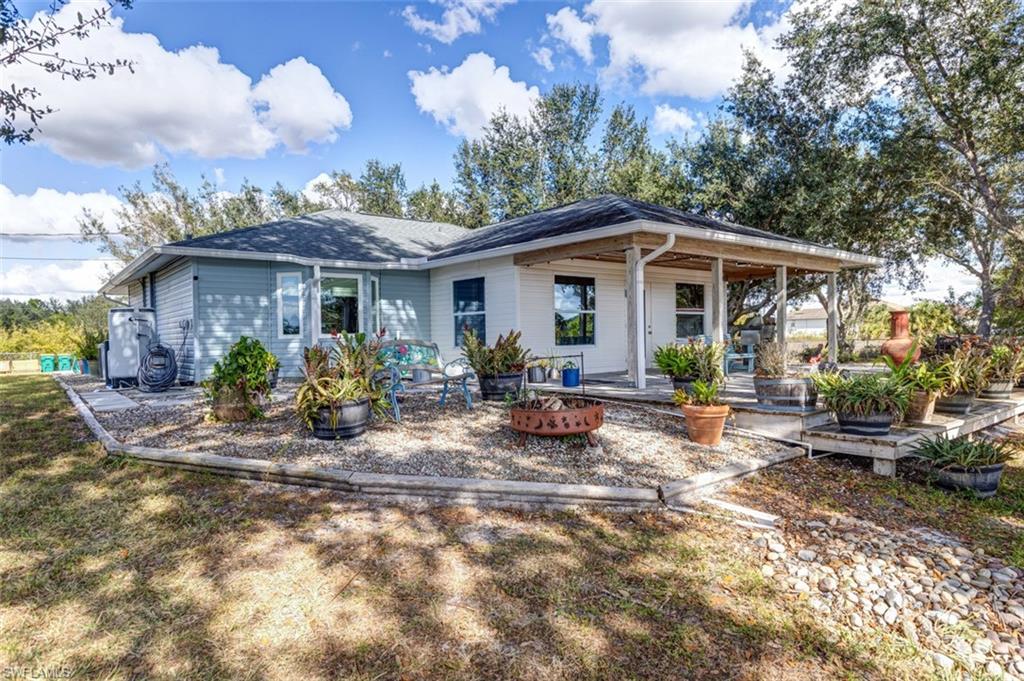 GOLDEN GATE ESTATES - Residential