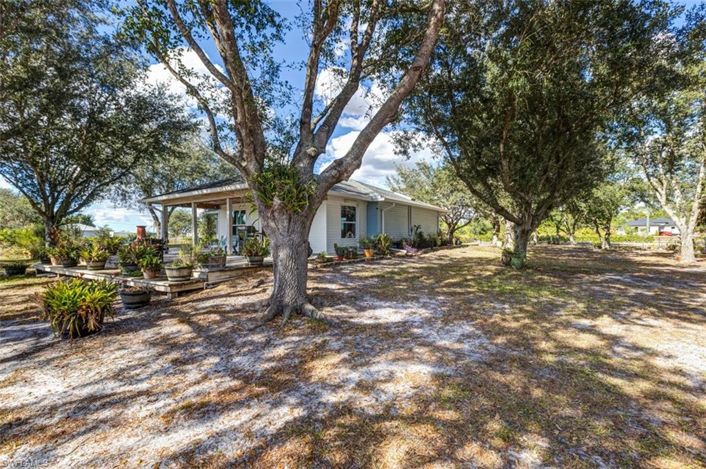 GOLDEN GATE ESTATES - Residential