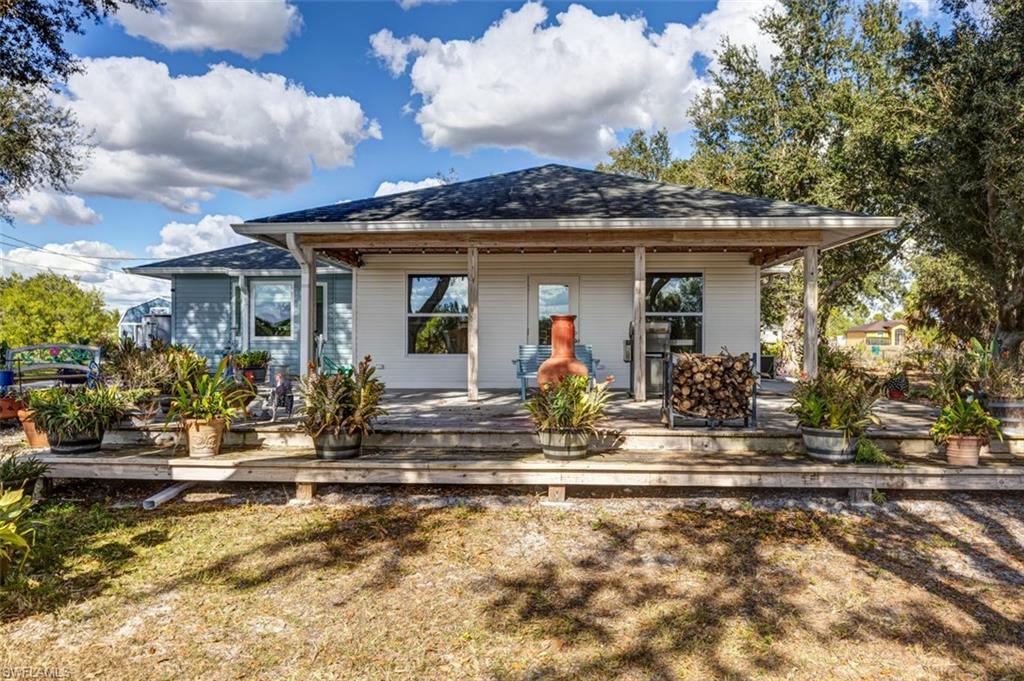 GOLDEN GATE ESTATES - Residential