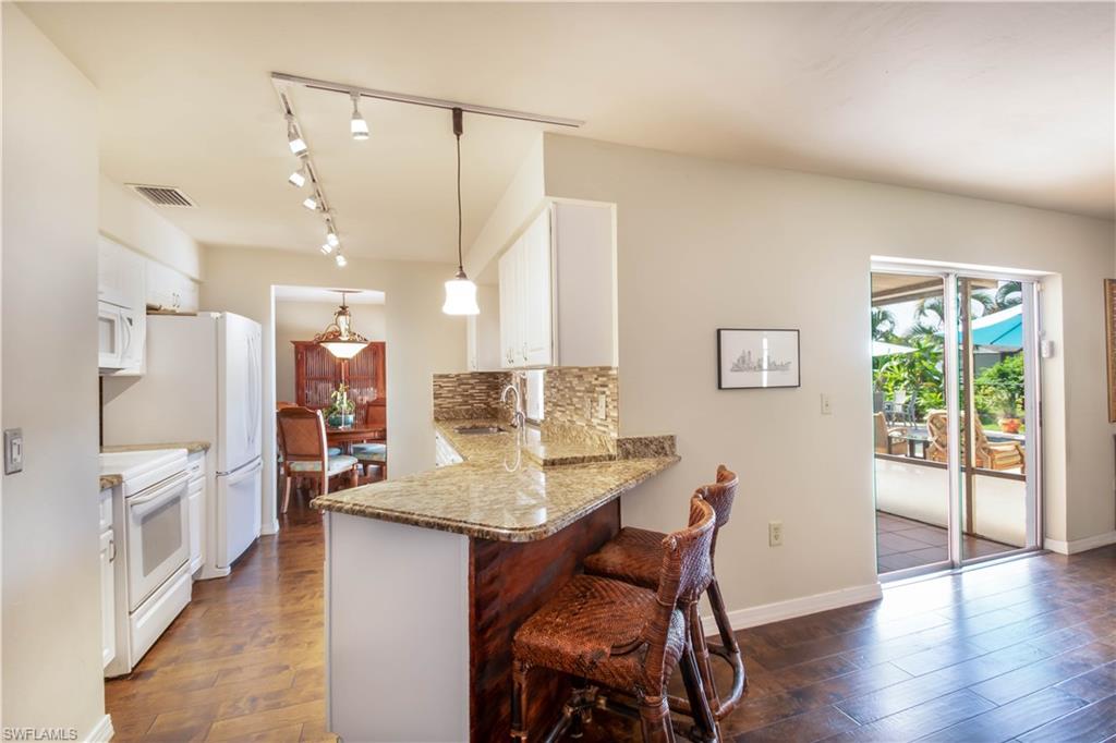 ISLAND PARK WOODLANDS - Residential