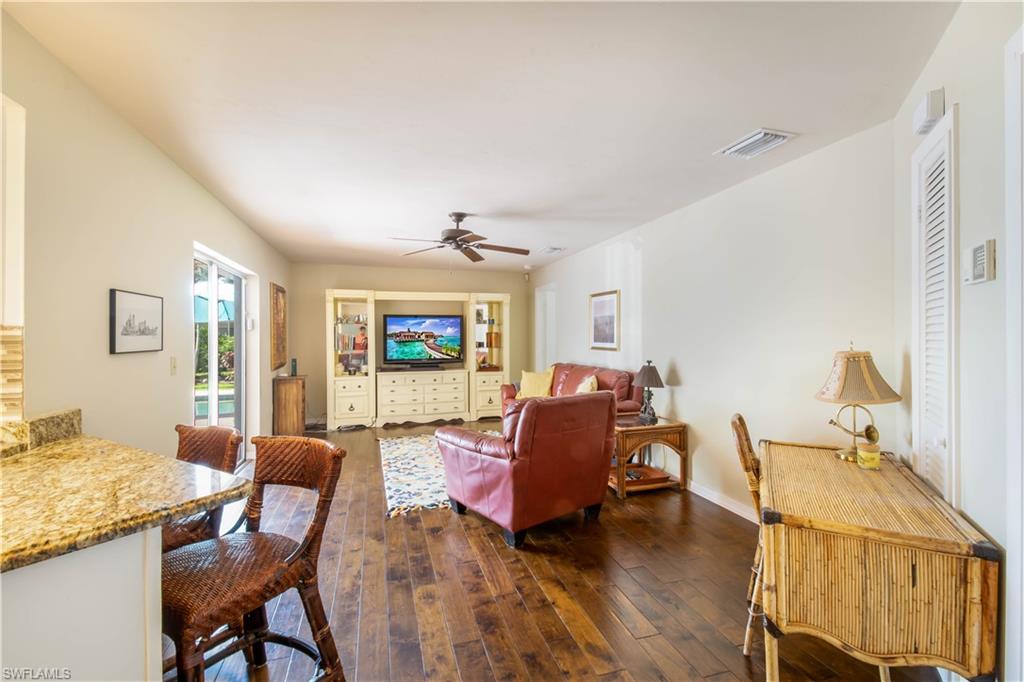 ISLAND PARK WOODLANDS - Residential