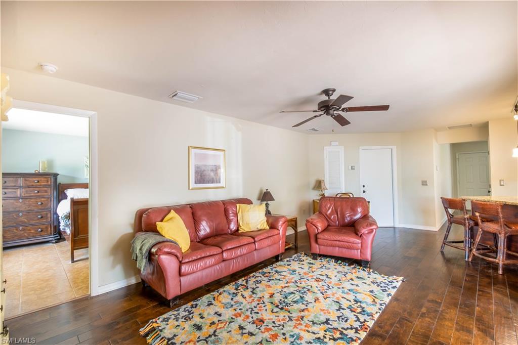 ISLAND PARK WOODLANDS - Residential