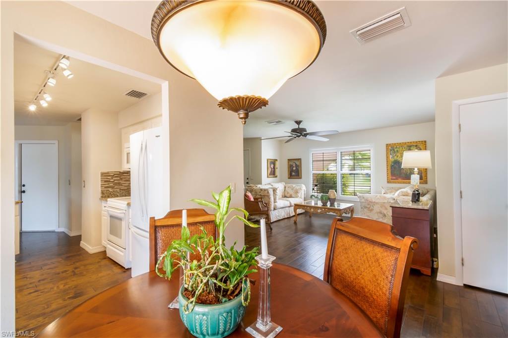 ISLAND PARK WOODLANDS - Residential