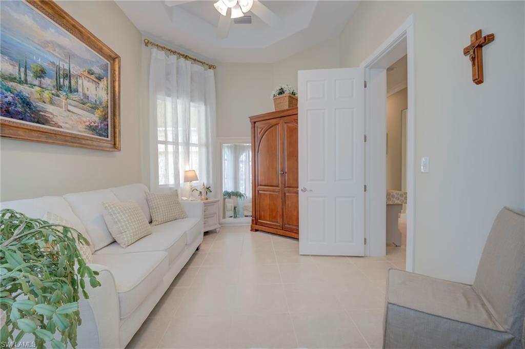 HAMPTON VILLAGE - Residential