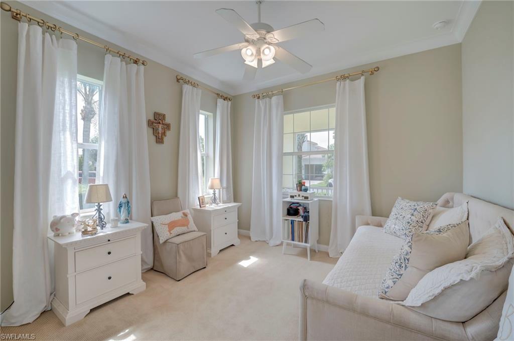 HAMPTON VILLAGE - Residential