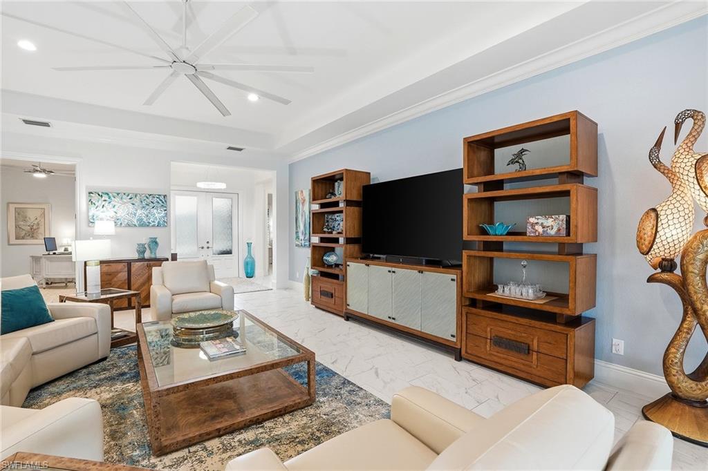 CRANE POINT - Residential