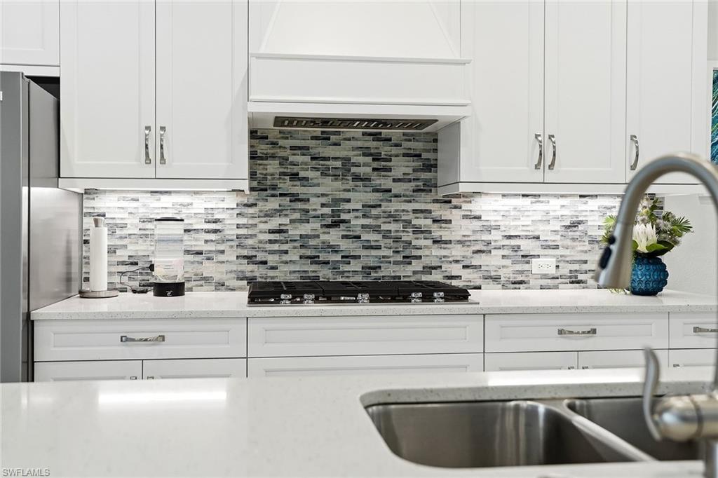 CRANE POINT - Residential