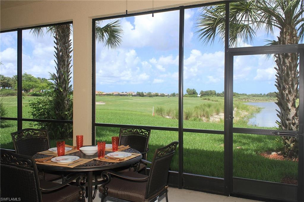 COACH HOMES AT HERITAGE BAY - Residential